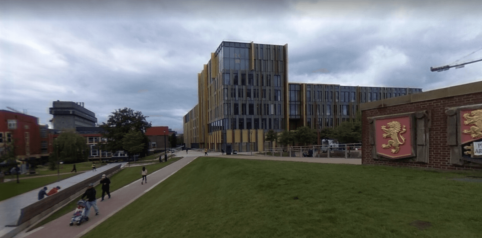 Graduate sues University for £4m after ‘slipping in puddle’ at 2am