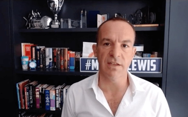 Martin Lewis issues urgent advice on how to save hundreds on EasyJet flights