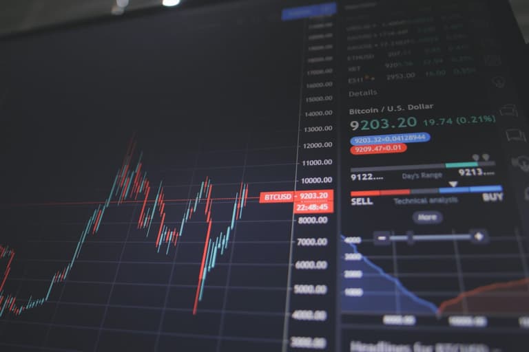 Stripper claims she can read markets better than bankers – warns recession is coming Stripper claims she can read markets better than bankers – warns recession is coming