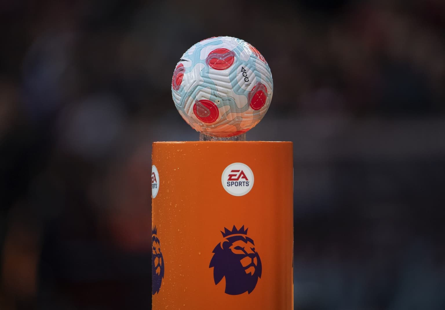 Premier League clubs to debate changes to owners’ and directors’ tests