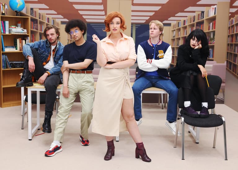 Former Love Island star Amy Hart gets 80’s makeover as she fronts new Subway ads