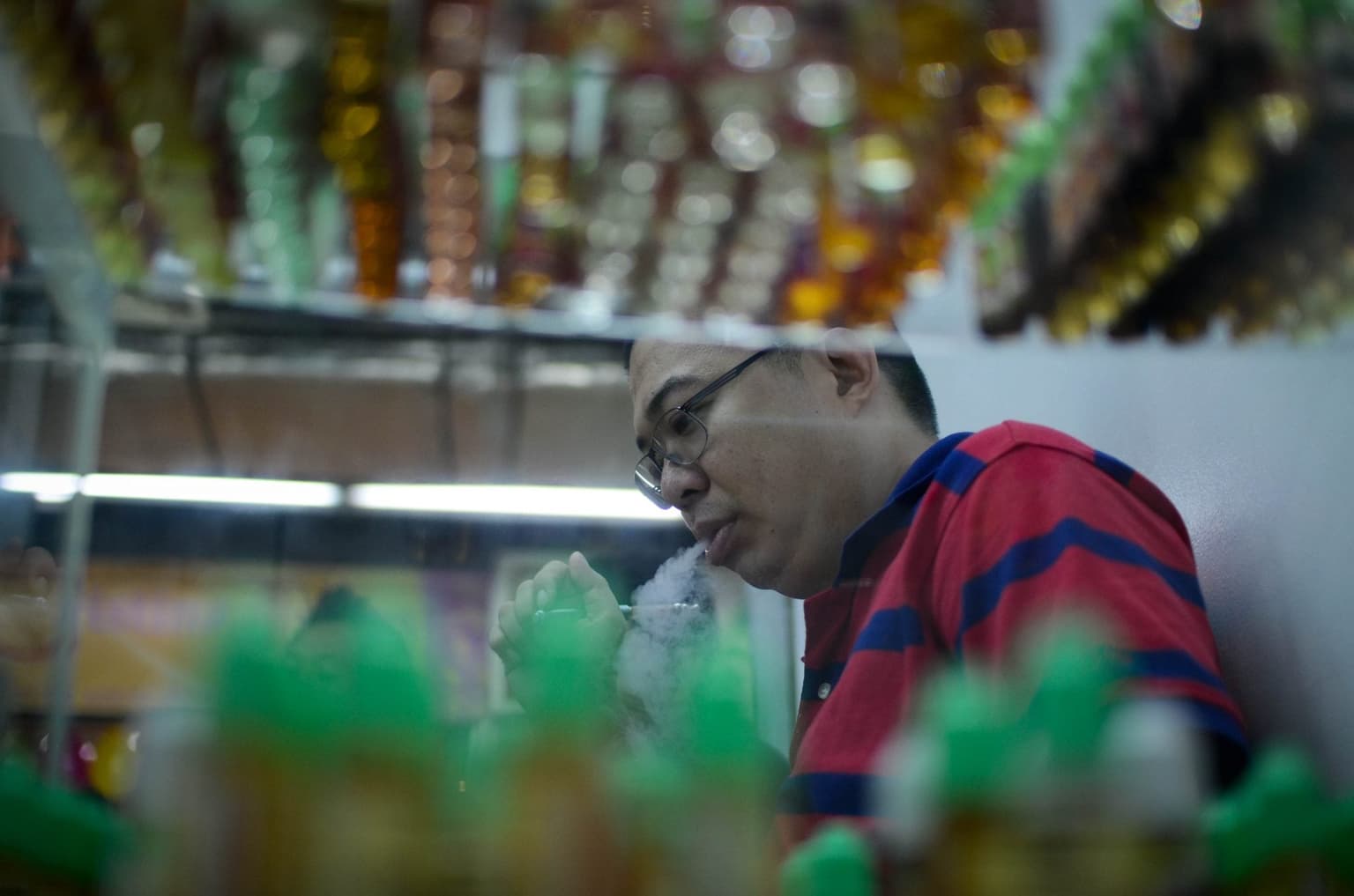 A Geek Tragedy: How the rise of single-use vapes created an environmental crisis