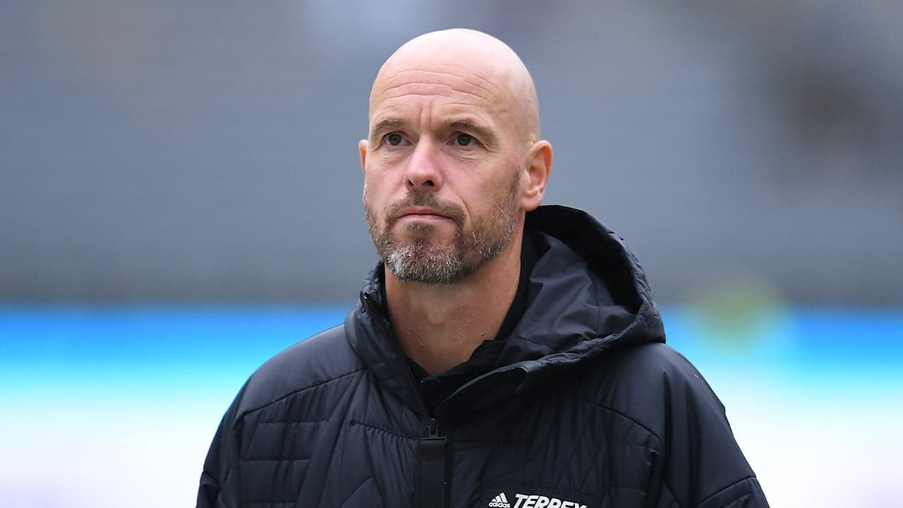 Erik ten Hag will ‘pocket £3million bonus if he leads Manchester United back into the Champions League’