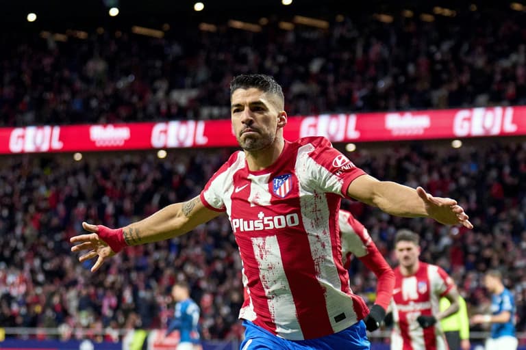 Luis Suárez considering surprise return to former club Luis Suárez considering surprise return to former club