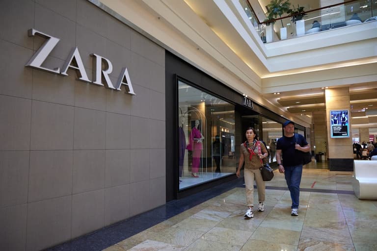 British shoppers pay up to 50 per cent more than those in EU ‘thanks to Brexit’ British shoppers pay up to 50 per cent more than those in EU ‘thanks to Brexit’