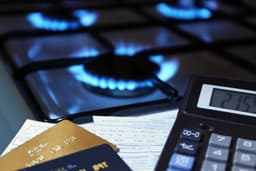 Gas standing charges scrapped for 23 million UK homes in Budget