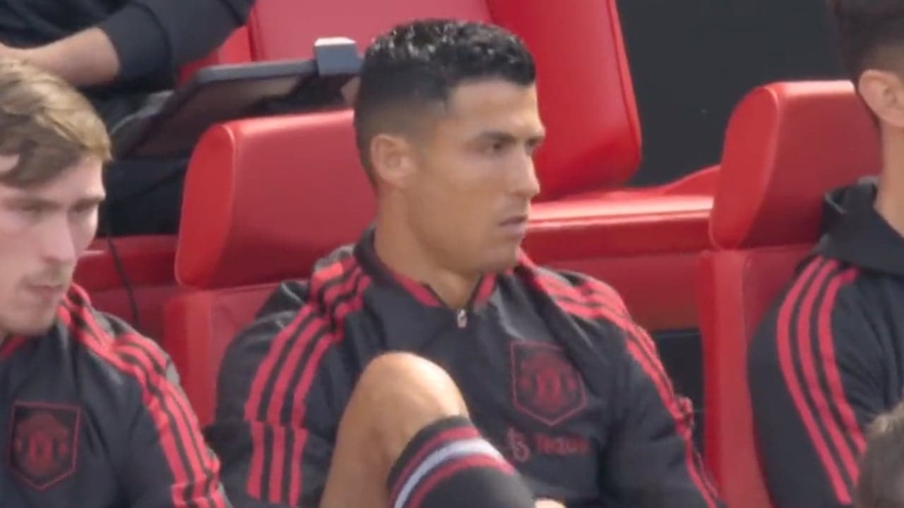 Roy Keane cracks Cristiano Ronaldo joke during Man United loss to Brighton