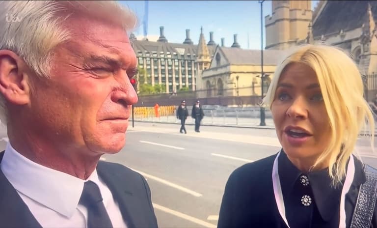 Reactions pour in to Holly and Phil’s defiant This Morning defence Reactions pour in to Holly and Phil’s defiant This Morning defence