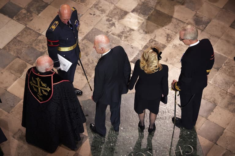 Donald Trump mocks Joe Biden for sitting 14 rows from the front at Queen’s funeral Donald Trump mocks Joe Biden for sitting 14 rows from the front at Queen’s funeral