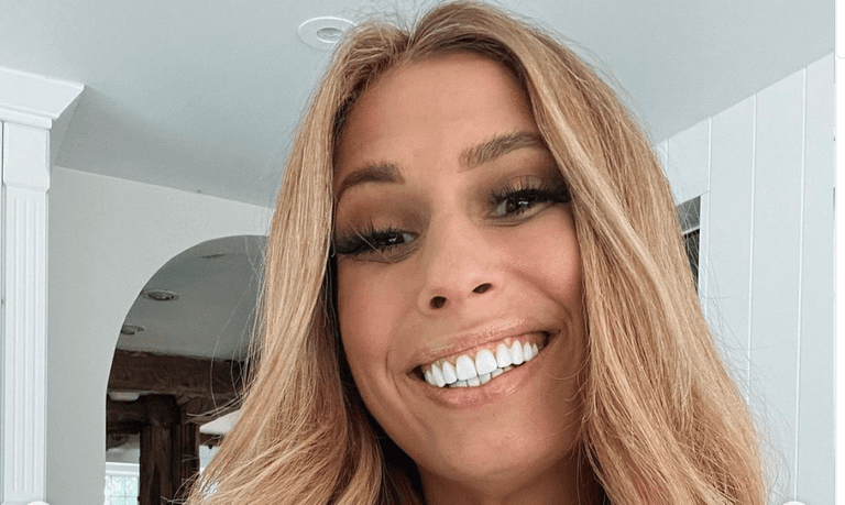 Stacey Solomon says British people shouldn’t be forced to give their money to the Royal Family Stacey Solomon says British people shouldn’t be forced to give their money to the Royal Family