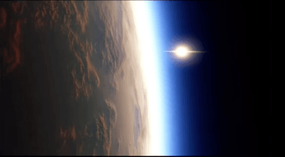 ‘Time traveller from 2671’ claims that ‘seven people will plummet from the sky’ next year