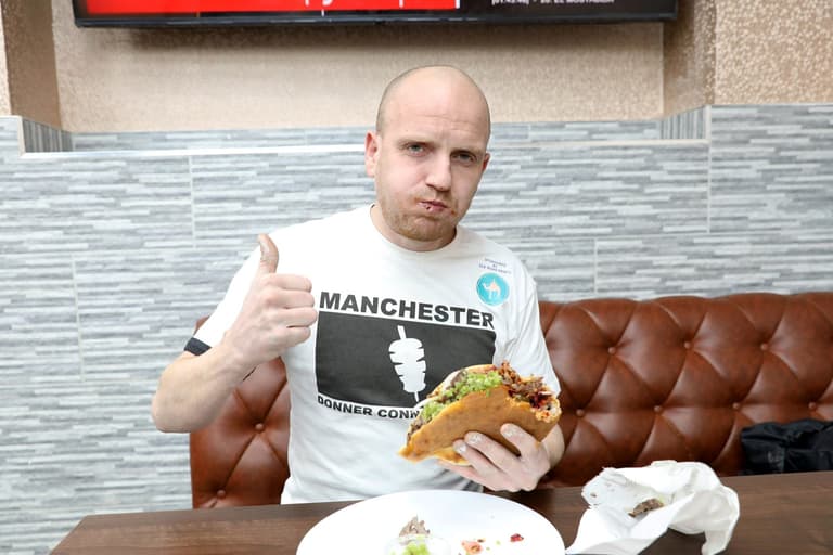 Dad goes on ‘Kebabathon’ – eats 124 in 31 days Dad goes on ‘Kebabathon’ – eats 124 in 31 days