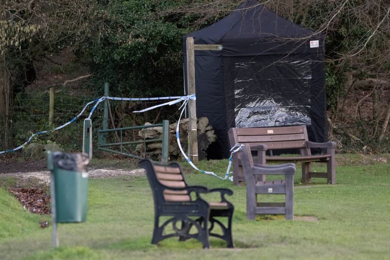 Dog walker killed in Surrey attack died from ‘multiple penetrating bites to the neck’ Dog walker killed in Surrey attack died from ‘multiple penetrating bites to the neck’