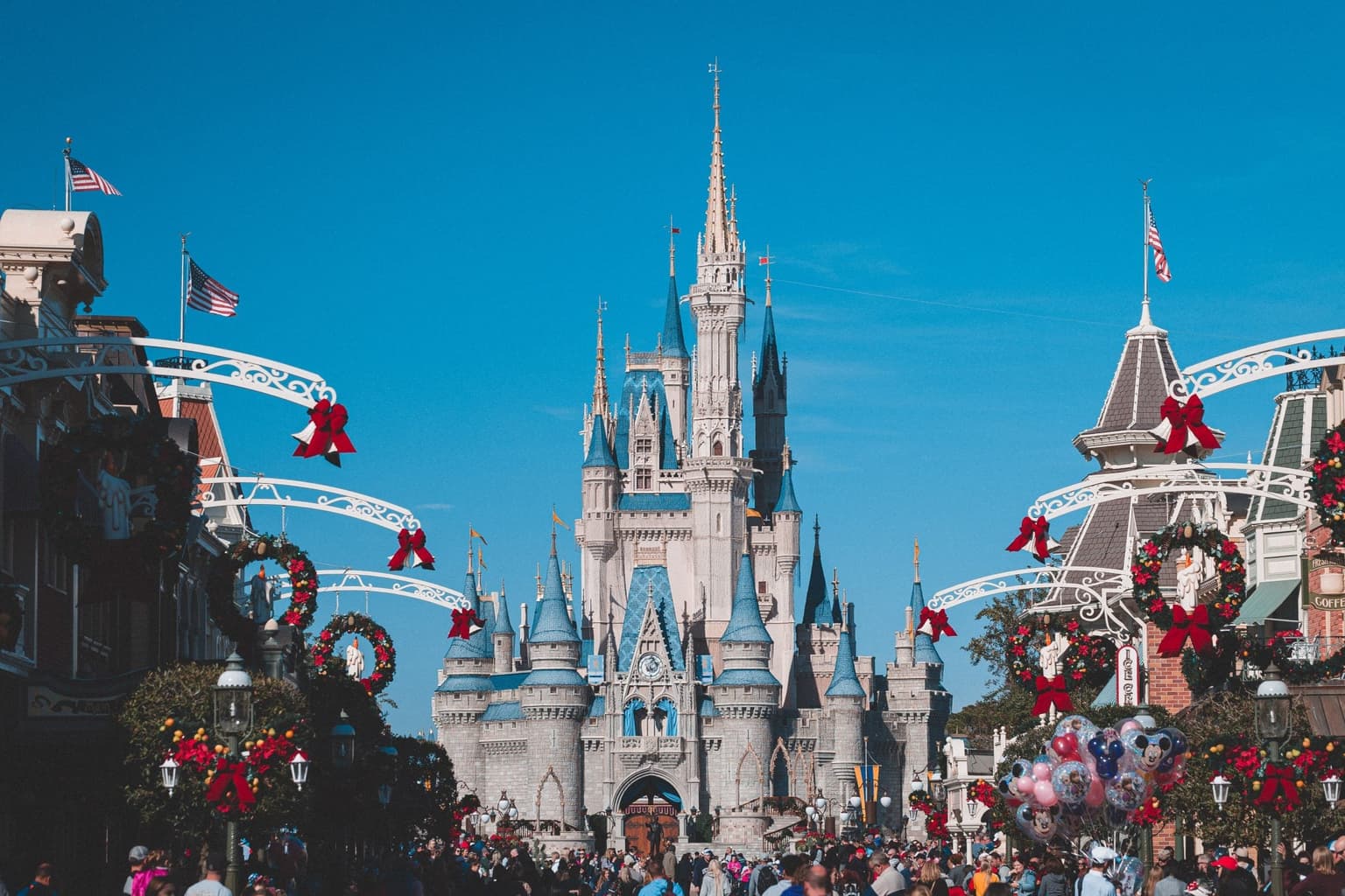 Porn star explains why funniest fan moments occur at Disneyland
