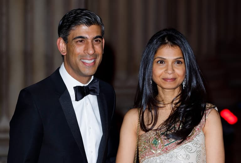 Rishi Sunak slammed after wife jets off on £7k-a-week holiday while Brits battle cost-of-living crisis Rishi Sunak slammed after wife jets off on £7k-a-week holiday while Brits battle cost-of-living crisis