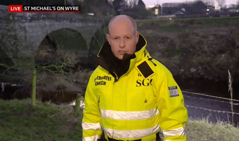 Nicola Bulley forensic expert says ‘third party’ could be involved if he doesn’t find her today