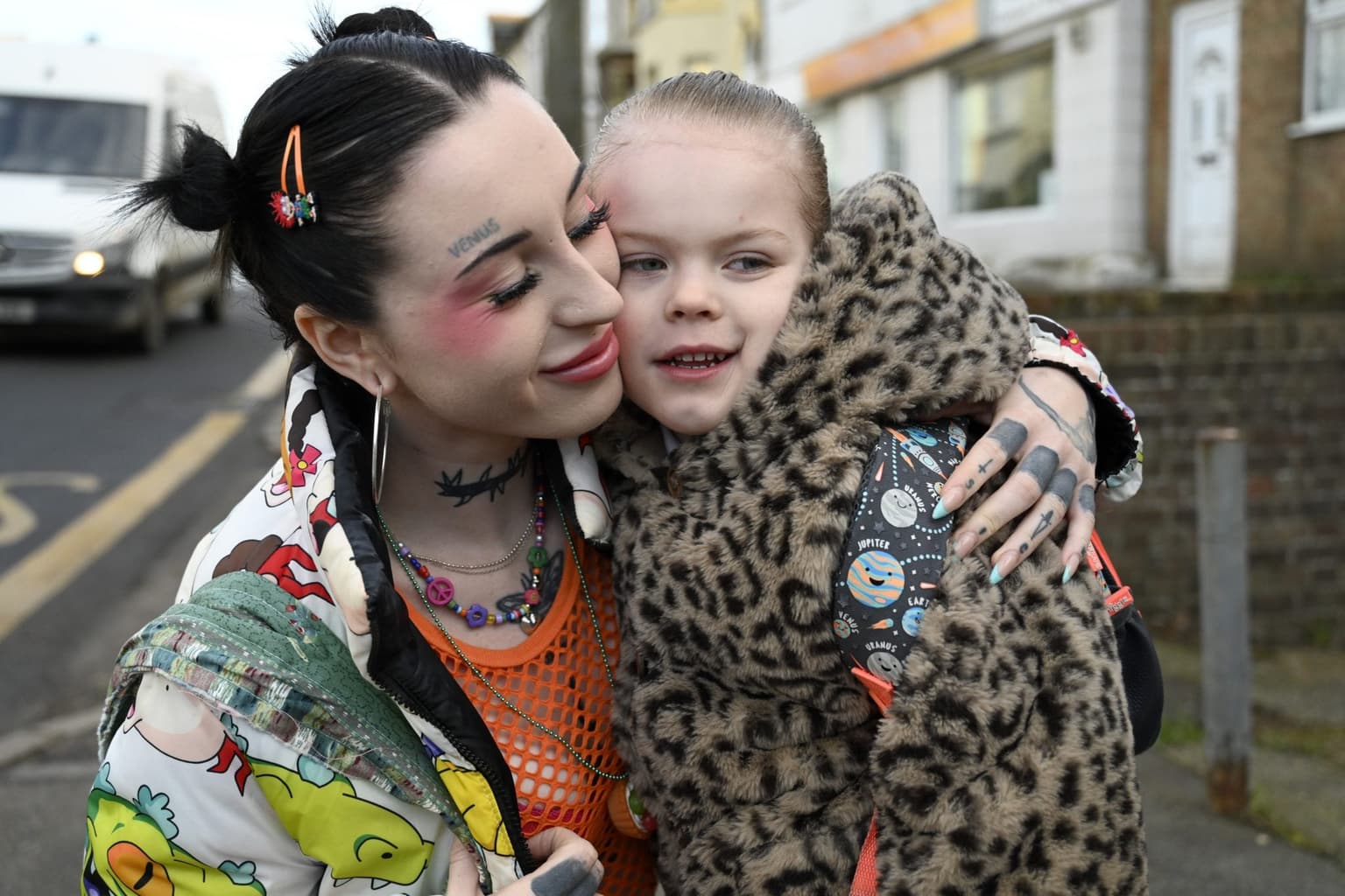 Mum abused for ‘inappropriate’ and ‘too revealing’ outfits she wears on school run