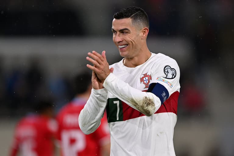 Cristiano Ronaldo ‘sold Porsche for half-price’ to get two X Factor stars’ phone numbers Cristiano Ronaldo ‘sold Porsche for half-price’ to get two X Factor stars’ phone numbers