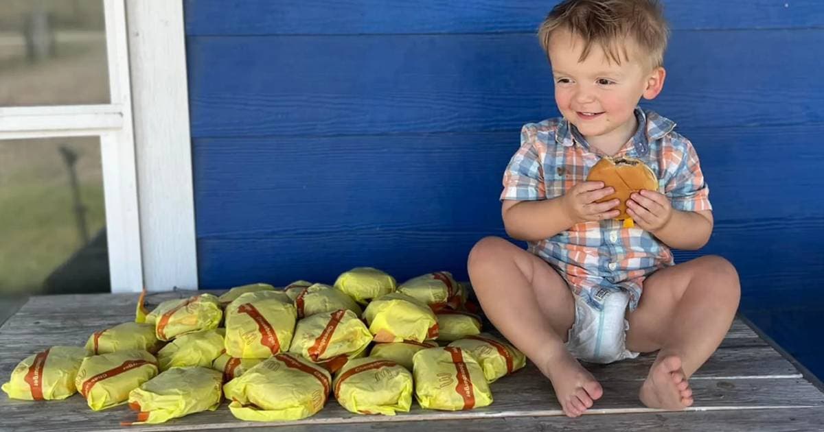Two-year-old shocks mum by ordering 31 McDonald’s cheeseburgers on delivery app