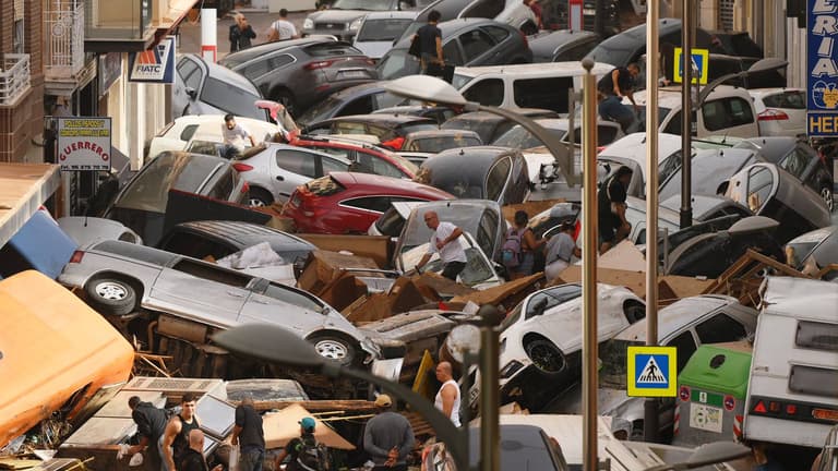 Death toll rises to 158 as Spain endures worst flooding disaster in decades Death toll rises to 158 as Spain endures worst flooding disaster in decades