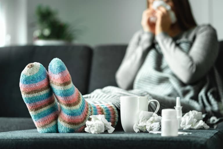 Brits issued urgent warning as virus cases soar amid Christmas party season Brits issued urgent warning as virus cases soar amid Christmas party season