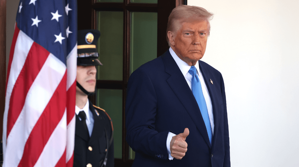 People concerned for Donald Trump’s health after noticing worrying detail in new photos