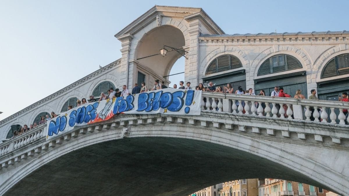 Venetians plan to disrupt Jeff Bezos’s wedding