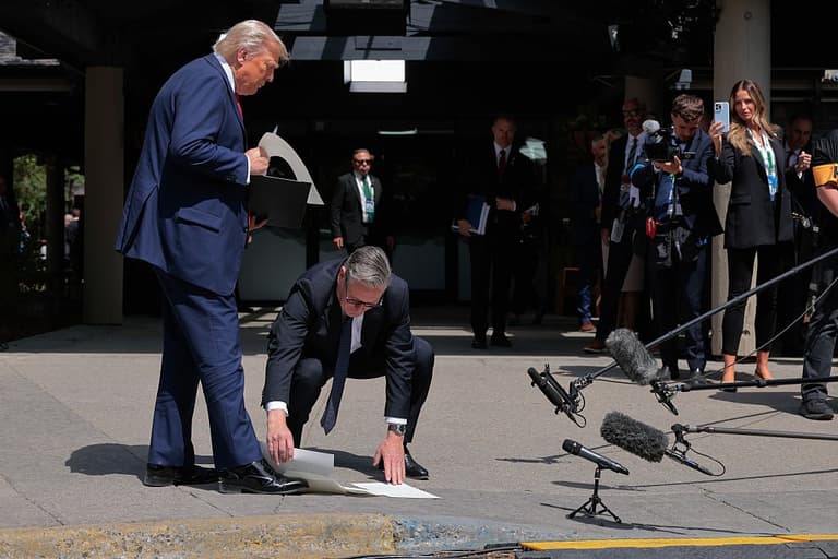 Donald Trump drops UK-US trade agreement during meeting with Starmer Donald Trump drops UK-US trade agreement during meeting with Starmer