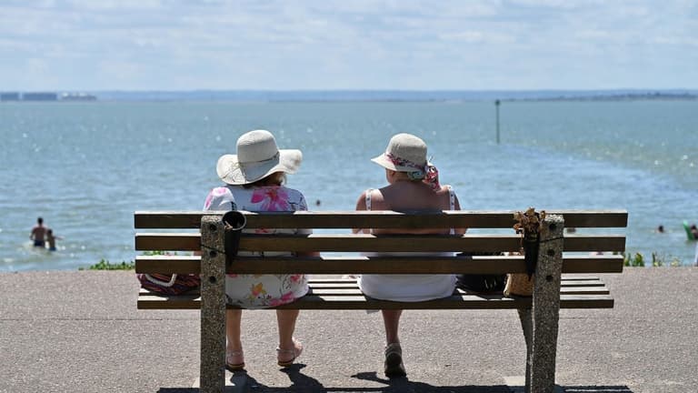 Met Office urge all British households to follow 11am rule