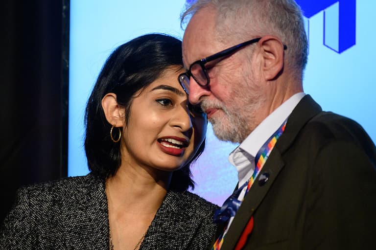 200,000 people sign up to new Corbyn and Sultana party in less than 24 hours 200,000 people sign up to new Corbyn and Sultana party in less than 24 hours