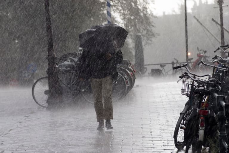 UK festival cancelled as Storm Floris tears across the UK UK festival cancelled as Storm Floris tears across the UK