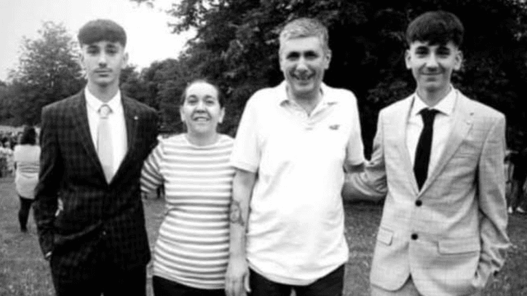 Four members of UK family die in car crash in Portugal