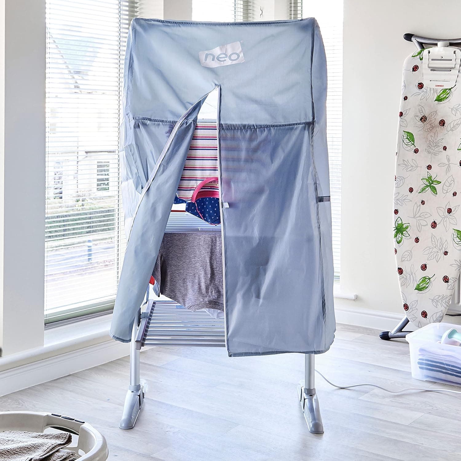 Electric airer