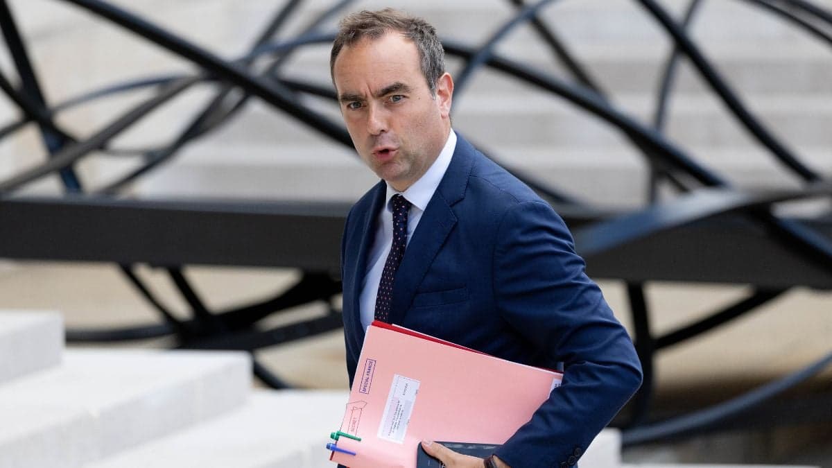 Macron reappoints Lecornu as French PM, four days after he quit
