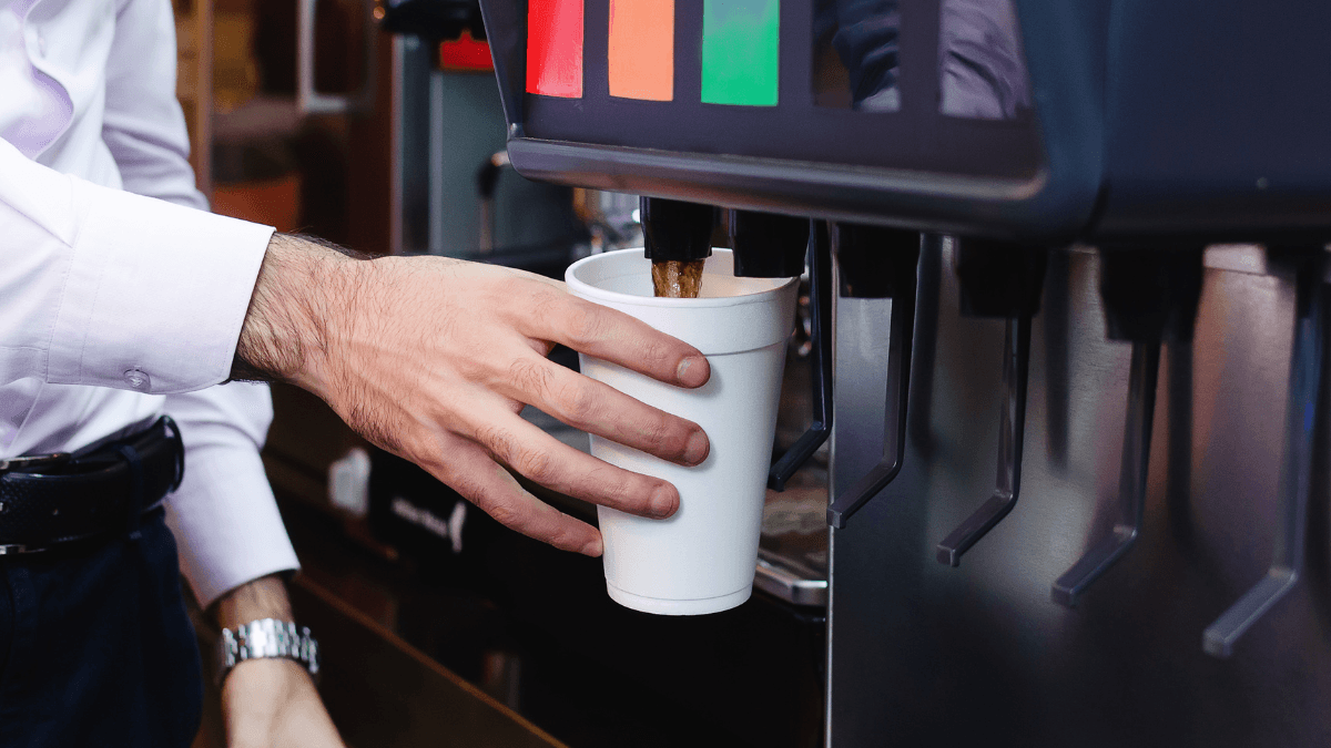 Government introduces new law that stops people refilling sugary drinks at restaurants