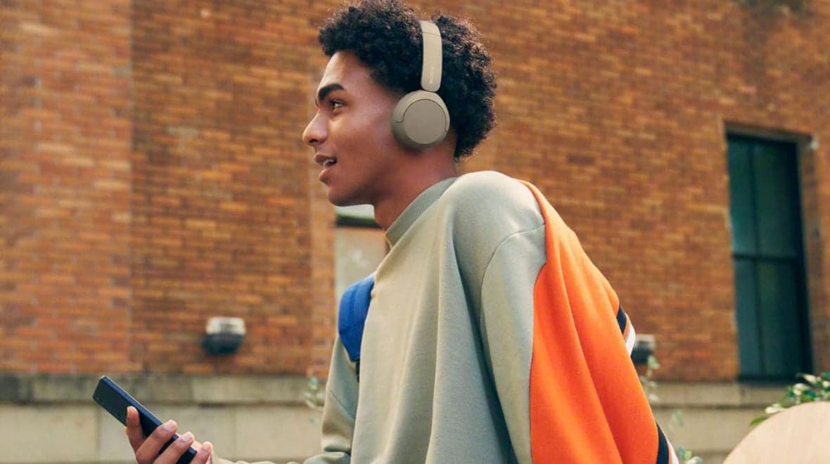 ‘Fantastic’ wireless headphones drop to less than £30 for a limited time