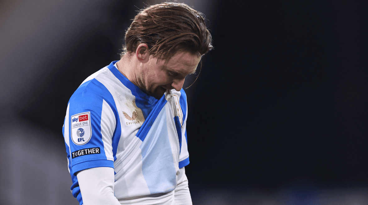 Fans slam ‘worst refereeing decision ever’ after red card in EFL clash