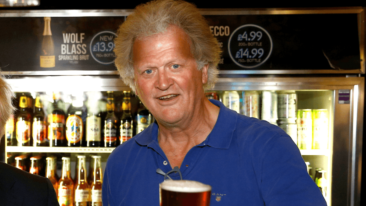 Wetherspoons boss Tim Martin claims the minimum wage is making Brits worse off
