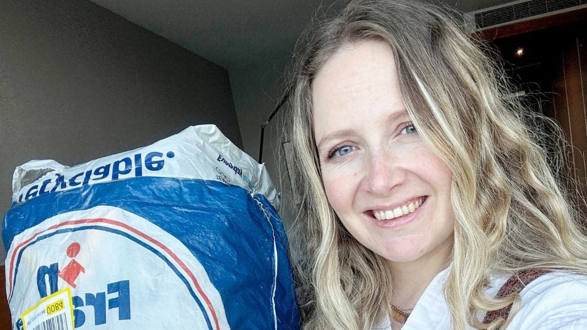 Woman ships luggage via InPost for £2.59 rather than paying £30 for Ryanair luggage