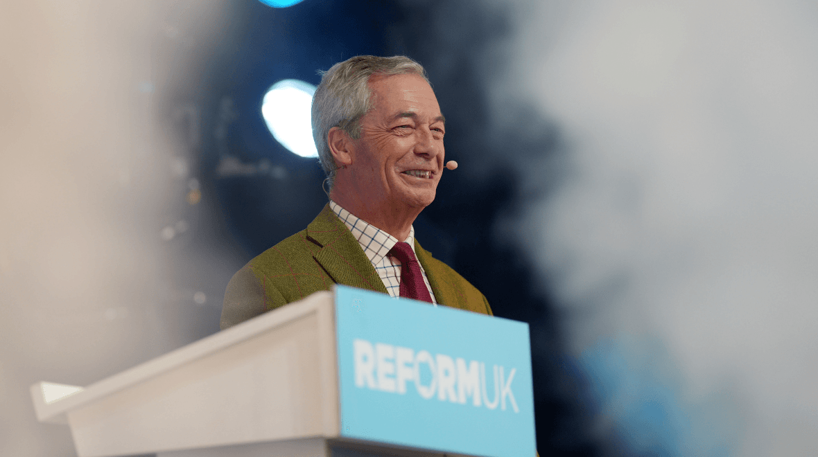 Fans shocked by new details of Reform and Farage photoshoot at Ipswich