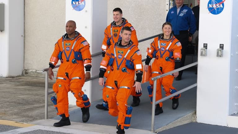 Artemis II crew received terrifying message as their spacecraft crossed the ‘point of no return’