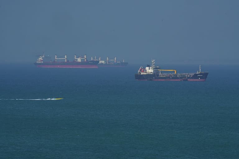 Strait of Hormuz deal with Oman ‘in final stages’, Iran says