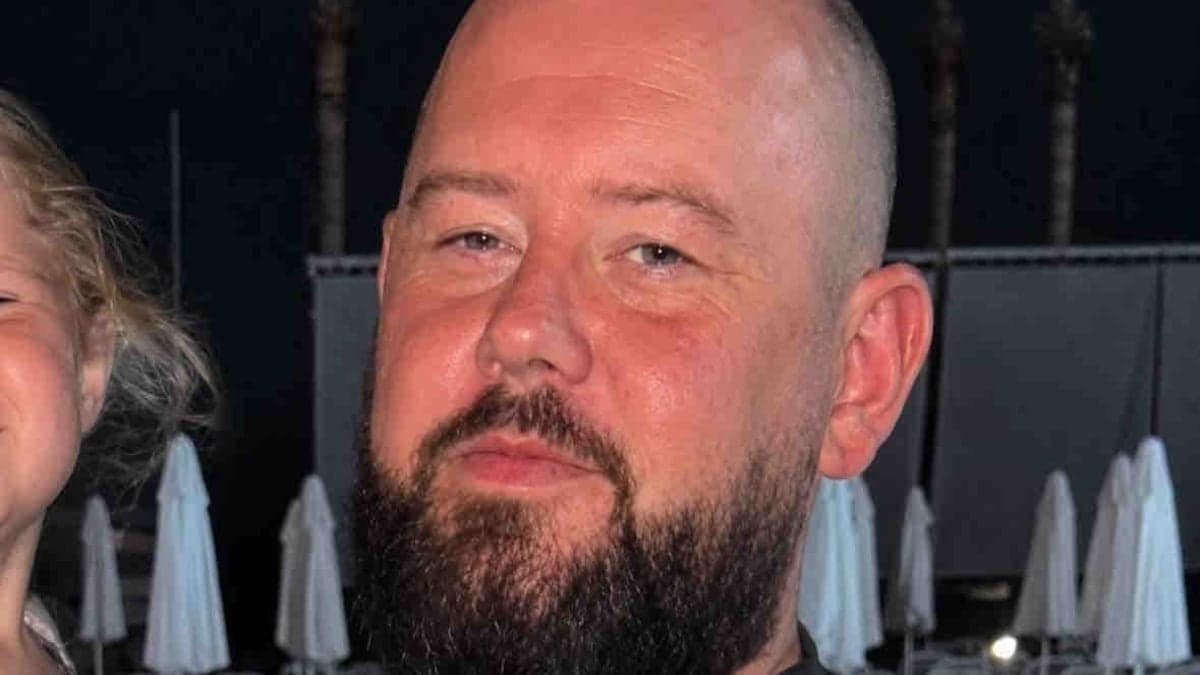 Belfast dad praised as hero after using son’s hurling stick to stop brutal knife attack