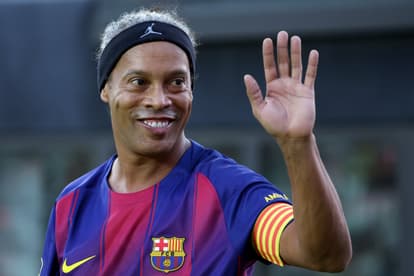 Ronaldinho ‘comes out of retirement’ to sign for Italian football club