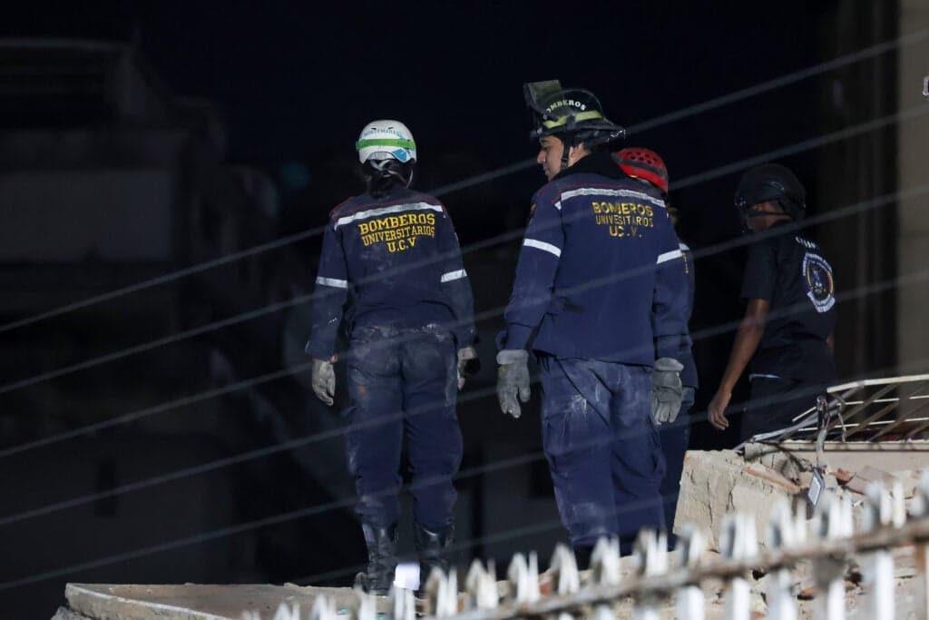 10,000 people feared dead after catastrophic earthquakes devastate Venezuela