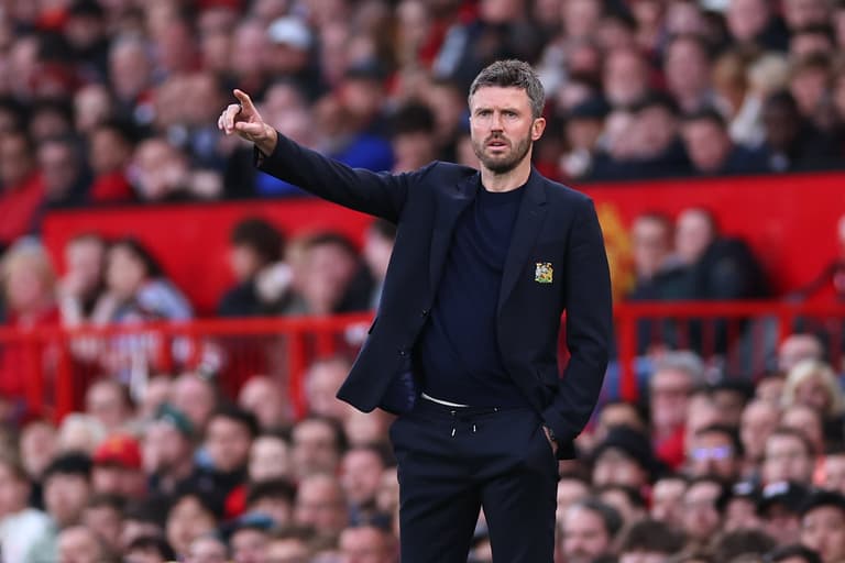 Manchester United open talks to sell £30m Erik ten Hag signing