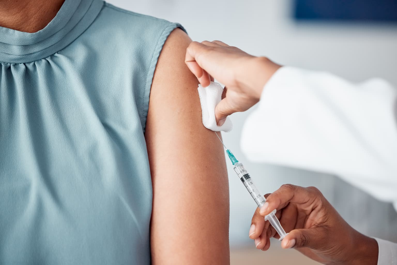 The NHS shingles vaccine could cut your stroke risk, Oxford study finds