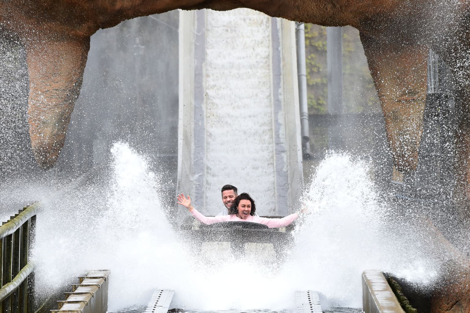 Major UK theme park forced to close with tickets cancelled
