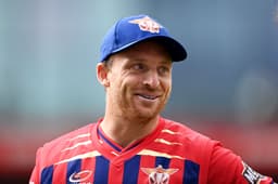 Jos Buttler breaks all-time T20 run record