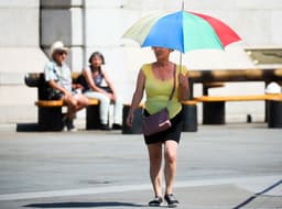 Why does it still feel so warm in the UK as temperatures peak around 25C?